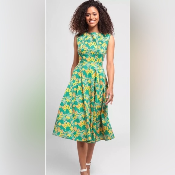 Bright & Beautiful Dresses & Skirts - NWT Bright and Beautiful Green and Yellow Sleeveless Midi Astrid Dress 26
